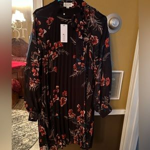 Molly Bracken floral dress never worn